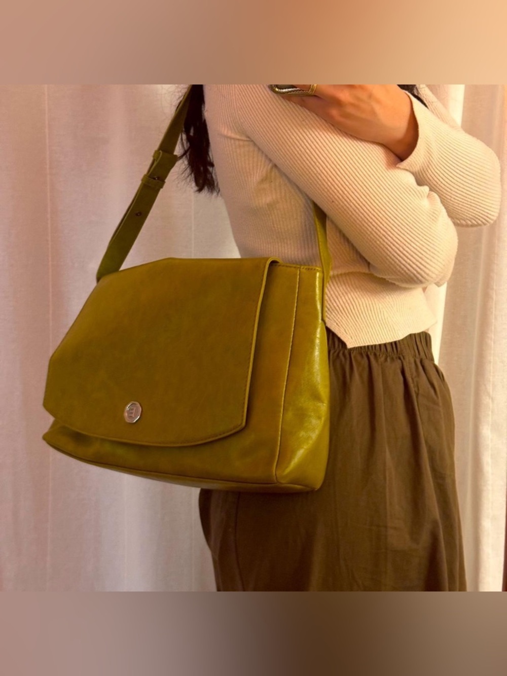 Olive Green Leather Shoulder Bag - Unbranded